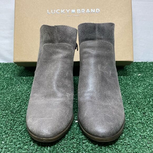 Lucky Brand Lahela Charcoal Suede ankle boots women’s size 6 (OKPM-07-031) - Picture 2 of 10